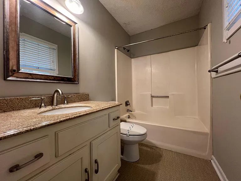 214 Westbrooke Dr — Photo 7