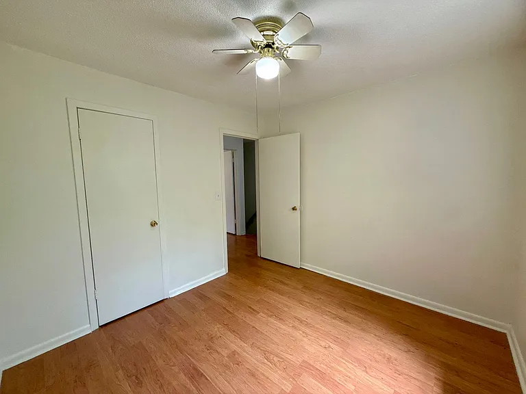 1403 Kimberly Dr — Photo 12