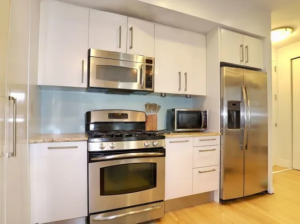 4 Beacon Way image 3 of 22