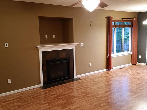5th image of 518 Sicily Ct