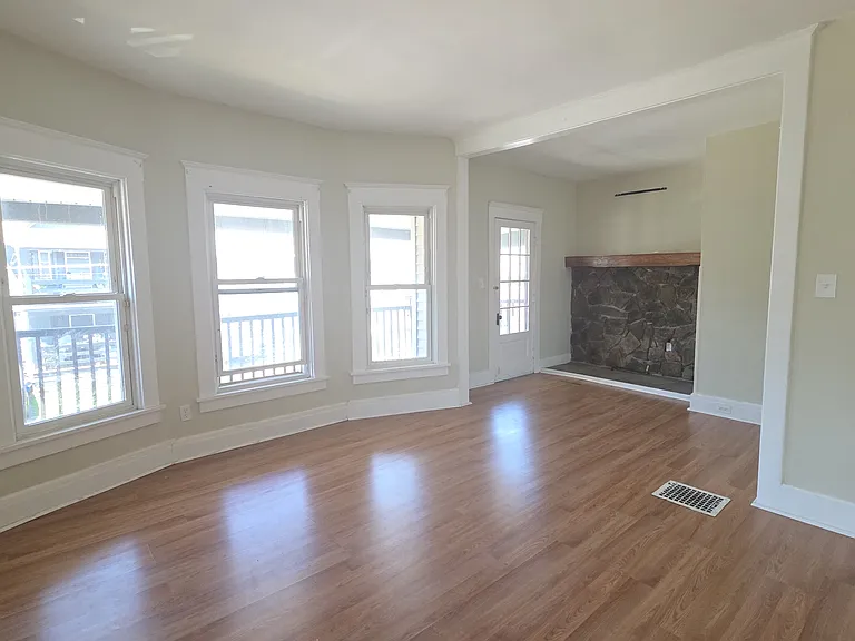 105 Edson St #2 — Photo 13