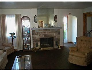 4th image of 711 Lewis Ave