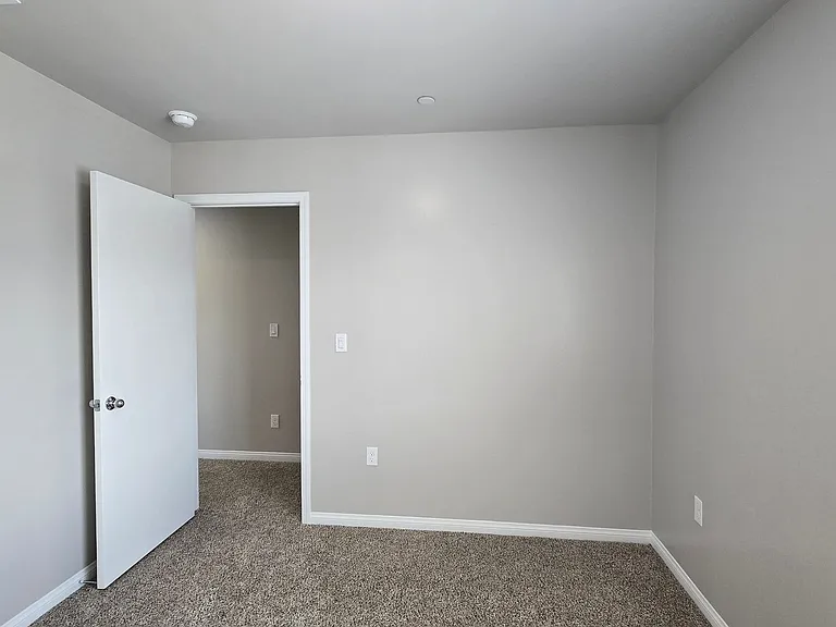 1837 Walnut Dr — Photo 15