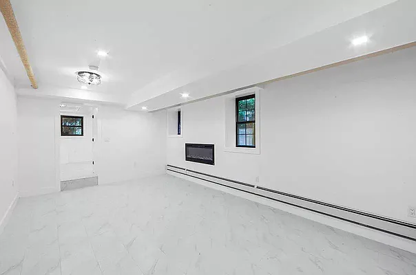 Rented by Massada Home Sales Inc | media 8