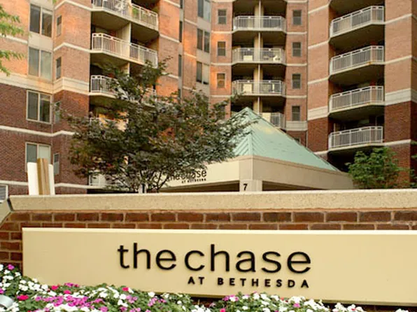 7500 Woodmont Ave, Bethesda, MD