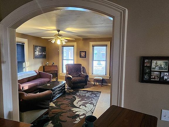 4th image of 552 N Chambers St
