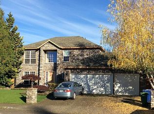 14310 SE Morning Sun Ct, Clackamas, OR 97015