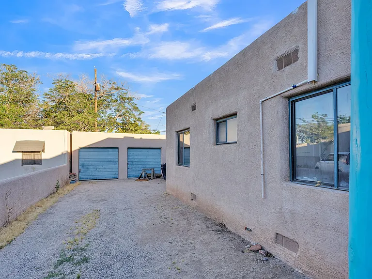233 Solano Dr NE #1 — Photo 13