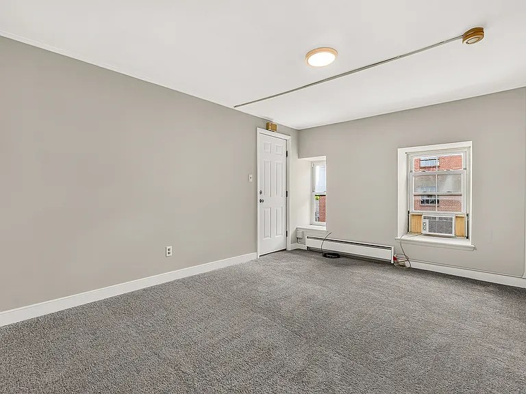 243 E 2nd St #5 — Photo 13