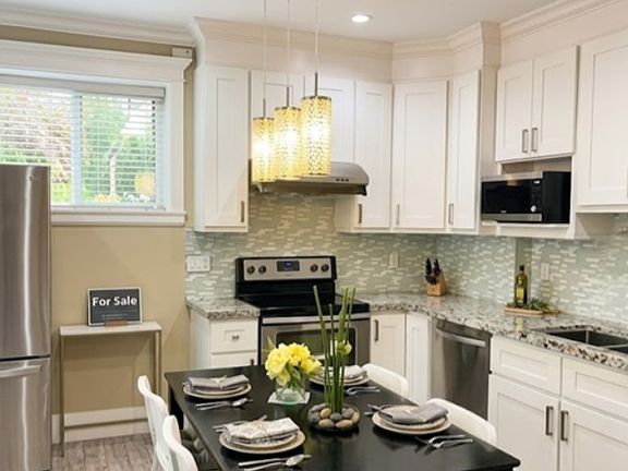 5th image of 5080 Dunbar St #8
