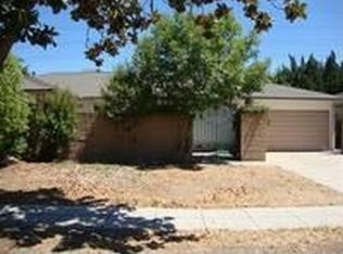 6354 N Bond St, Fresno, CA 93710