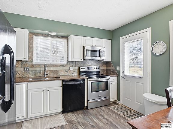 4th image of 7107 S 78th St