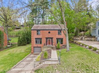 45 Woodland Dr, Pittsburgh, PA 15228