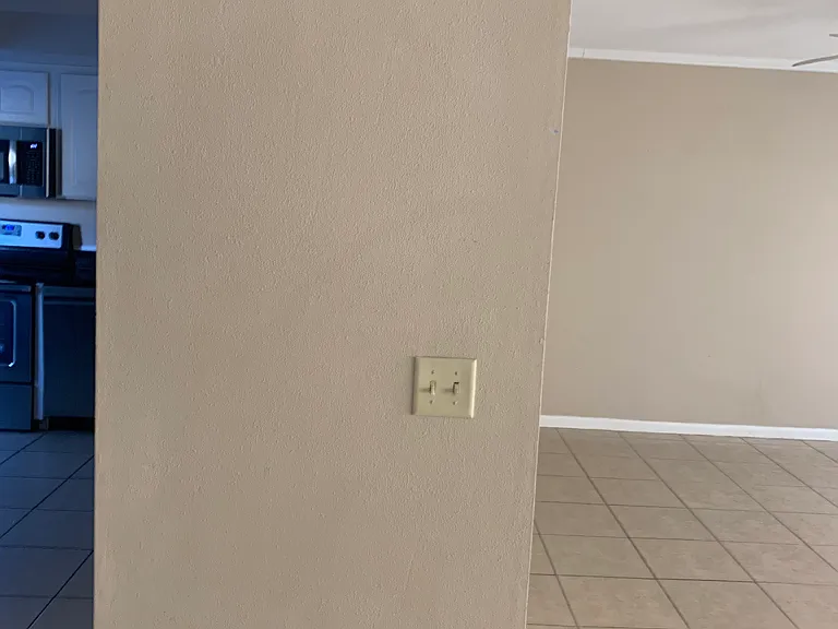 1536 N Carolwood Blvd — Photo 20
