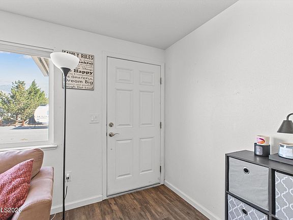 3rd image of 229 Gordon Ln