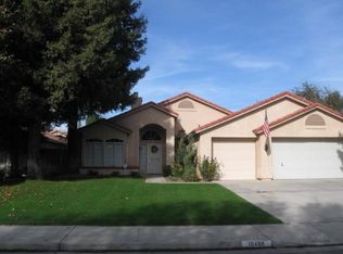 10400 Single Oak Dr, Bakersfield, CA 93311