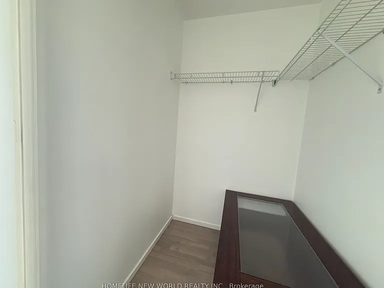 101 Charles St E #610 — Photo 13
