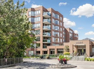 14924 Yonge St #225, Aurora, ON L4G6H7