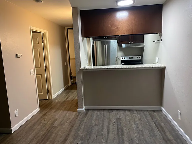 6202 Friars Rd #1 — Photo 2