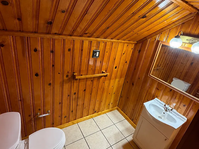 8508 Perry Rd — Photo 13