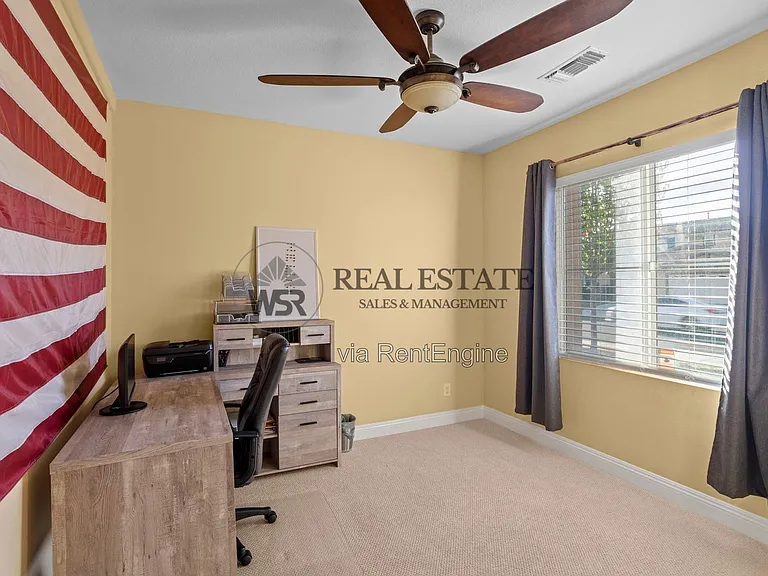 16704 Fox Trot Ln — Photo 11