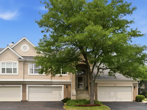 3028 Lexington Ln, Glenview, IL 60026