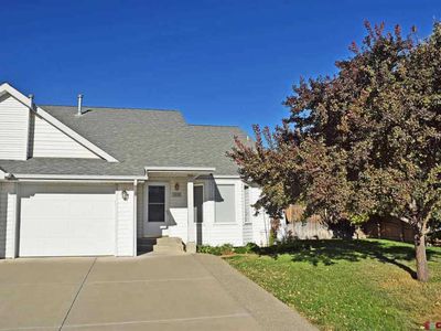 1939 White House Dr, Montrose, CO, 81401