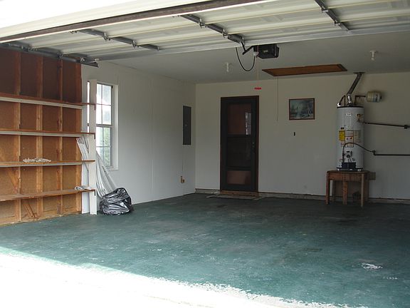 3rd image of 480 Cornwallis Way