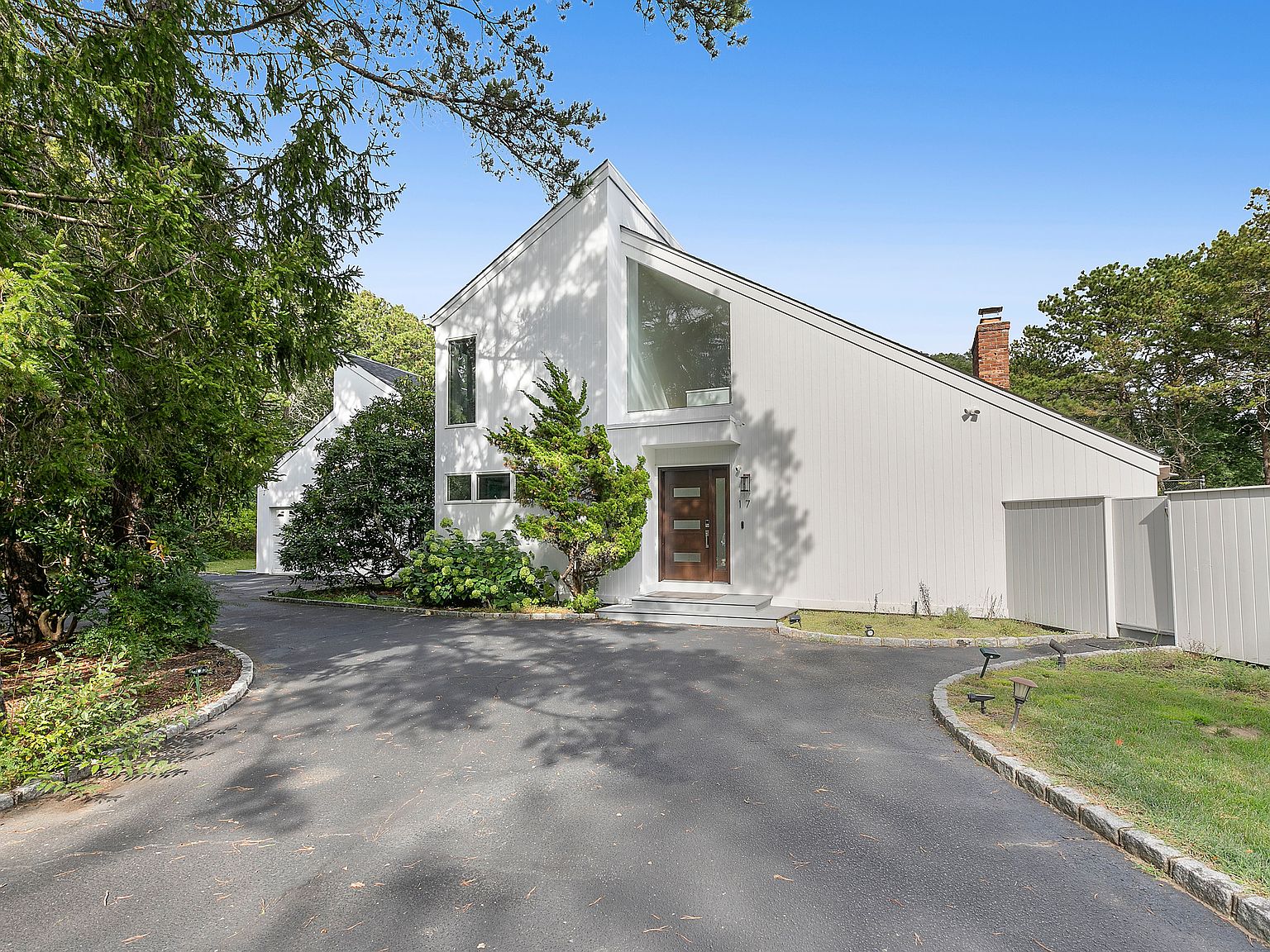 17 Eagle Clos, East Quogue, NY 11942 MLS 376276 Zillow