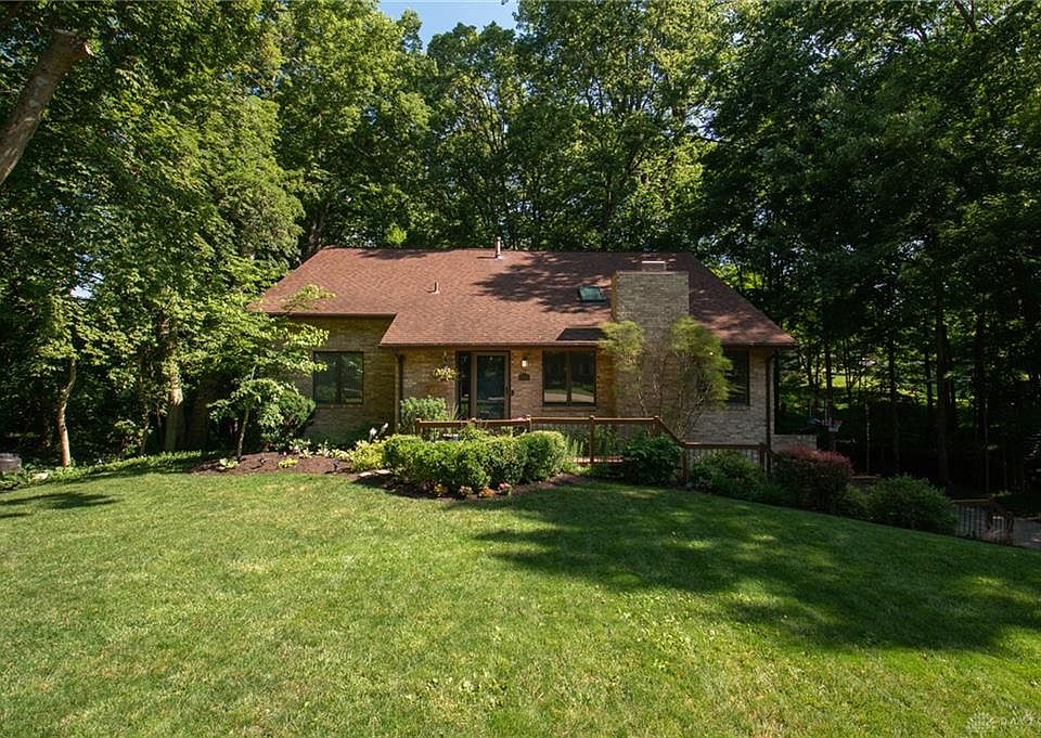 1st image of 3980 Beechwood Dr