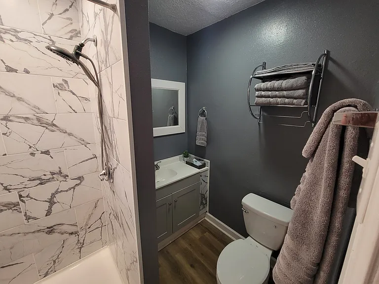2231 Washington Ave — Photo 7