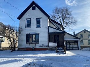 206 Almond St, Oneida, NY 13421
