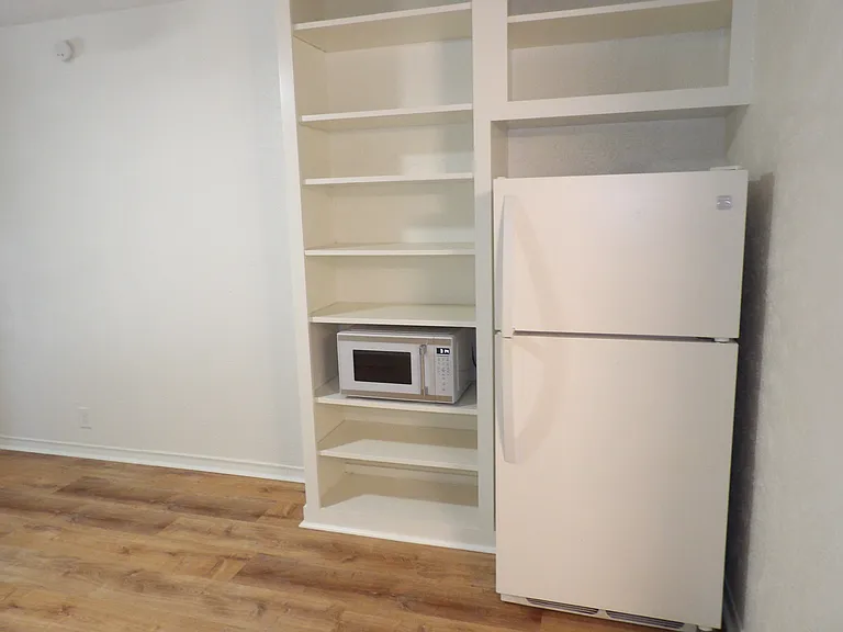 4405 McKinney Ave #204 — Photo 9