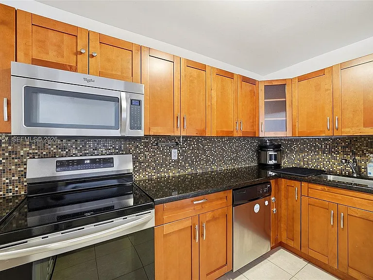 7150 Indian Creek Dr #402 — Photo 17
