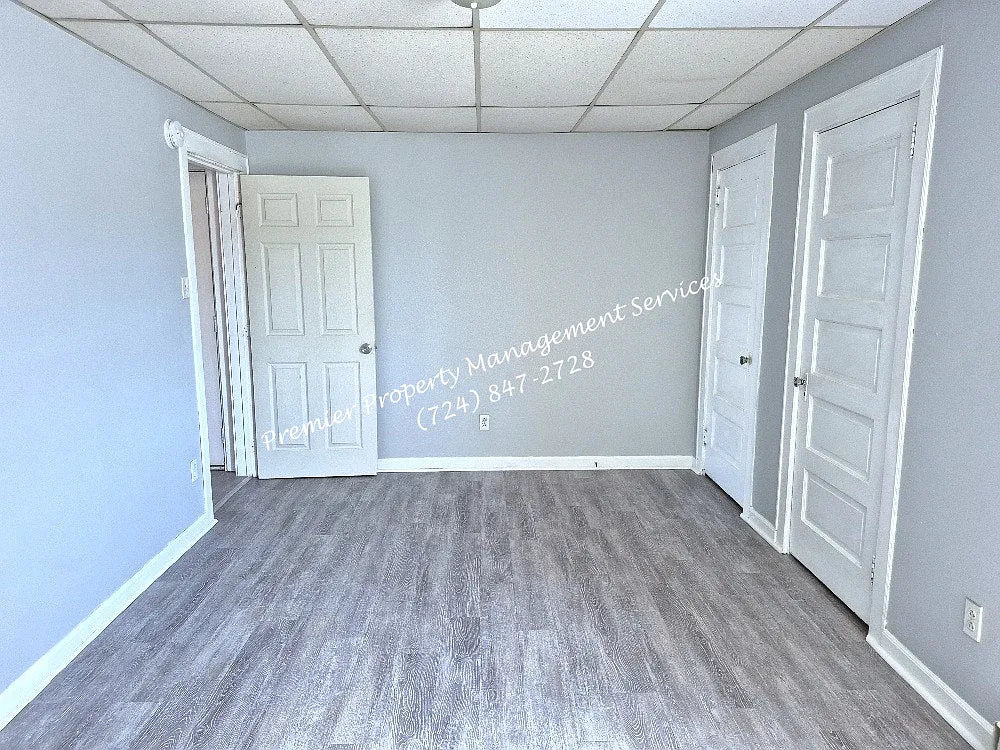 542 Midland Avenue, Unit B — Photo 4