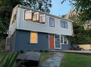 94 Stoneleigh Rd, Watertown, MA 02472