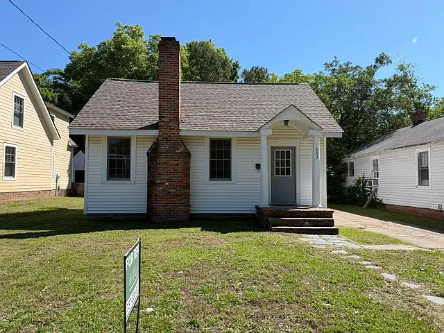 803 Lafayette St — Photo 16