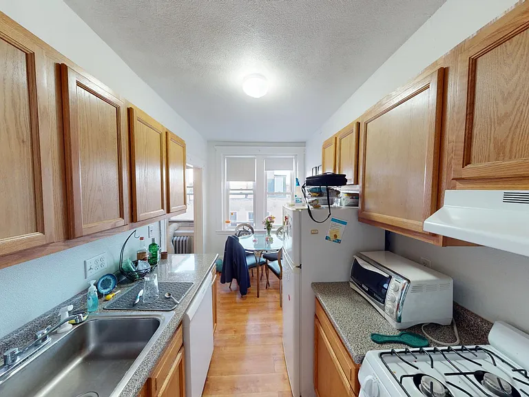 99 Brainerd Rd #17 — Photo 2