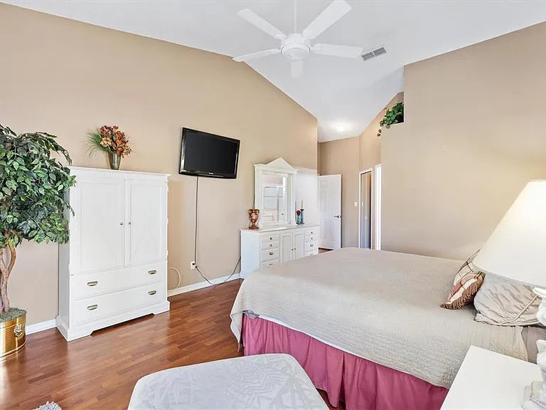 3909 River Crest Cir — Photo 26