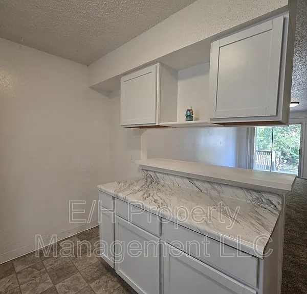 8728 E Arthur Cir — Photo 5