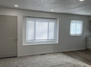 5324 Jennifer Dr, Pleasant Hill, IA 50327