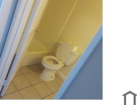 4th image of 221 E 2nd St APT 1