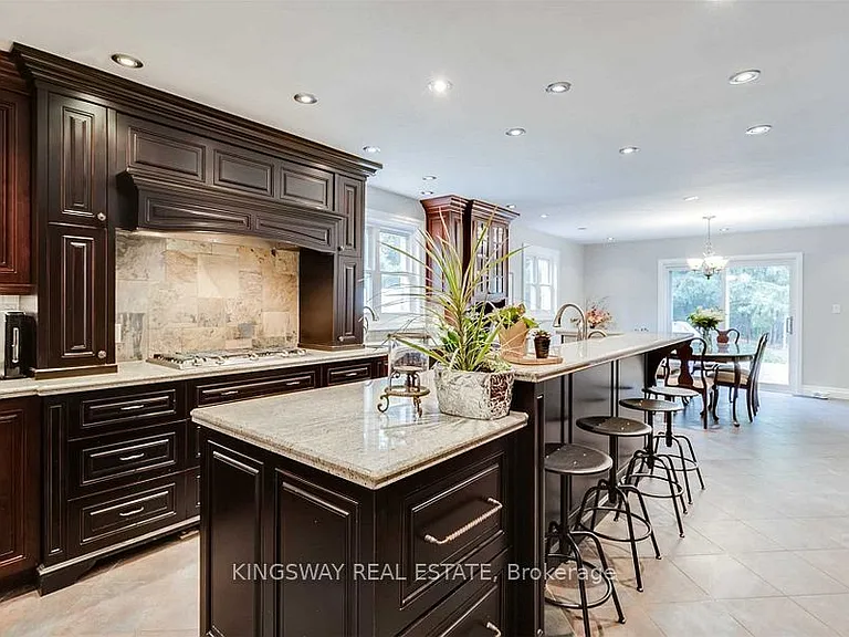 13169 Guelph Line — Photo 13