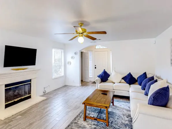 200 Ashford Park Blvd, Buda, TX 78610