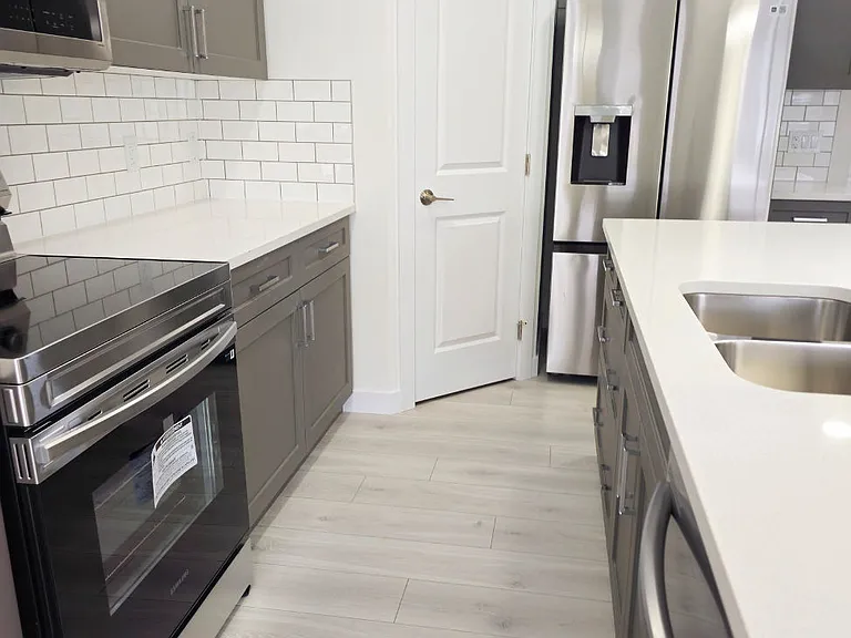 63 Fenwyck Blvd — Photo 22