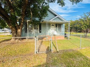 730 Marion St, Port Neches, TX 77651