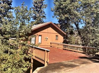 2379 Deep Creek Dr, Running Springs Area, CA 92382