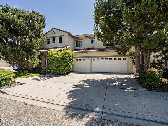 2nd image of 1154 Lombard St