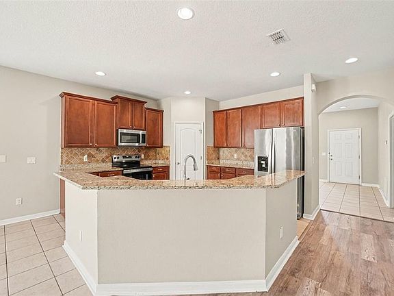 4th image of 2727 EAGLE CLIFF DRIVE
