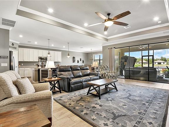 4th image of 10808 Essex Square Blvd